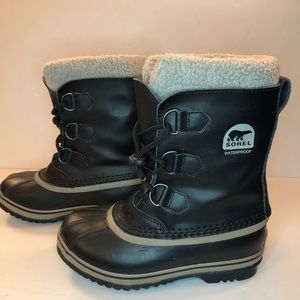 Sorel Yoot Pac Black Leather Rubber Winter Snow Boots Youth Size 3 NY1880-013